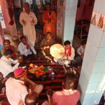 फाग के गीतों से गूंजा माधुरी चौक, रेल विकास मंच ने मनाया पारंपरिक होली मिलन समारोह
