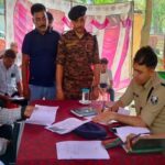वैशाली: पुलिस अधीक्षक ने जनता दरबार में सुनीं जन-समस्याएं, त्वरित निष्पादन के निर्देश