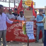 छात्रों के खून से सनी पटना की सड़कें, ताजपुर में भड़का आक्रोश: सम्राट चौधरी का पुतला फूंका!