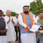 सिर्फ 2100 रूपये में भरें आसमान में उड़ान, हेलीकॉप्टर से देखें पटना का अद्भुत नजारा!